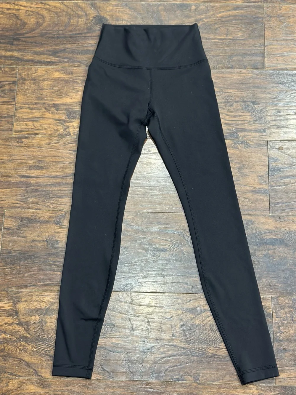 Lululemon Wunder Train High-Rise Leggings - Picture 6 of 8